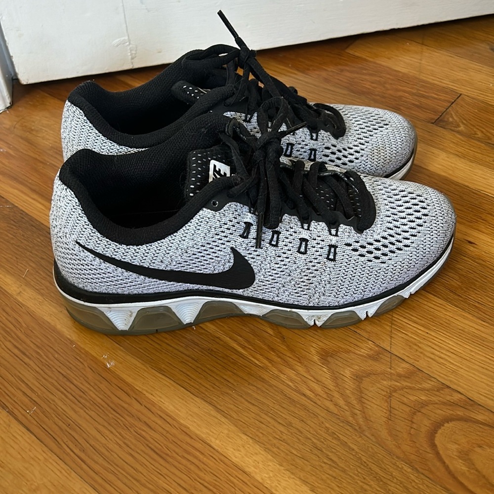 Women’s Nike Sneakers